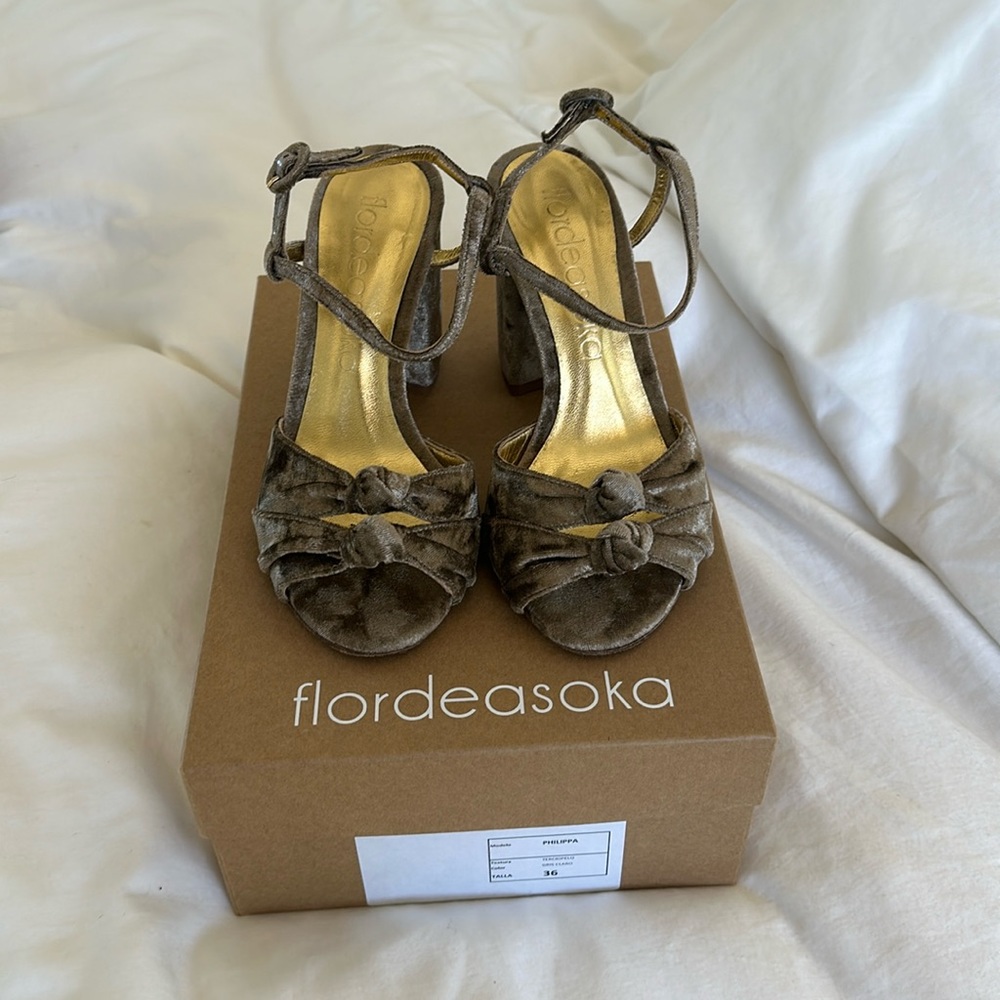 FLORDEASOKA HEELS 36